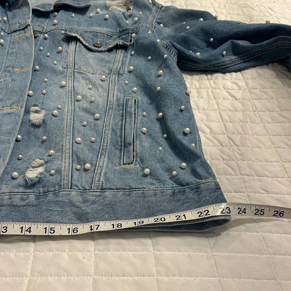 Free People Sunday Funday Pearl Studded Denim Jacket Womens Size M Distressed - Picture 9 of 11